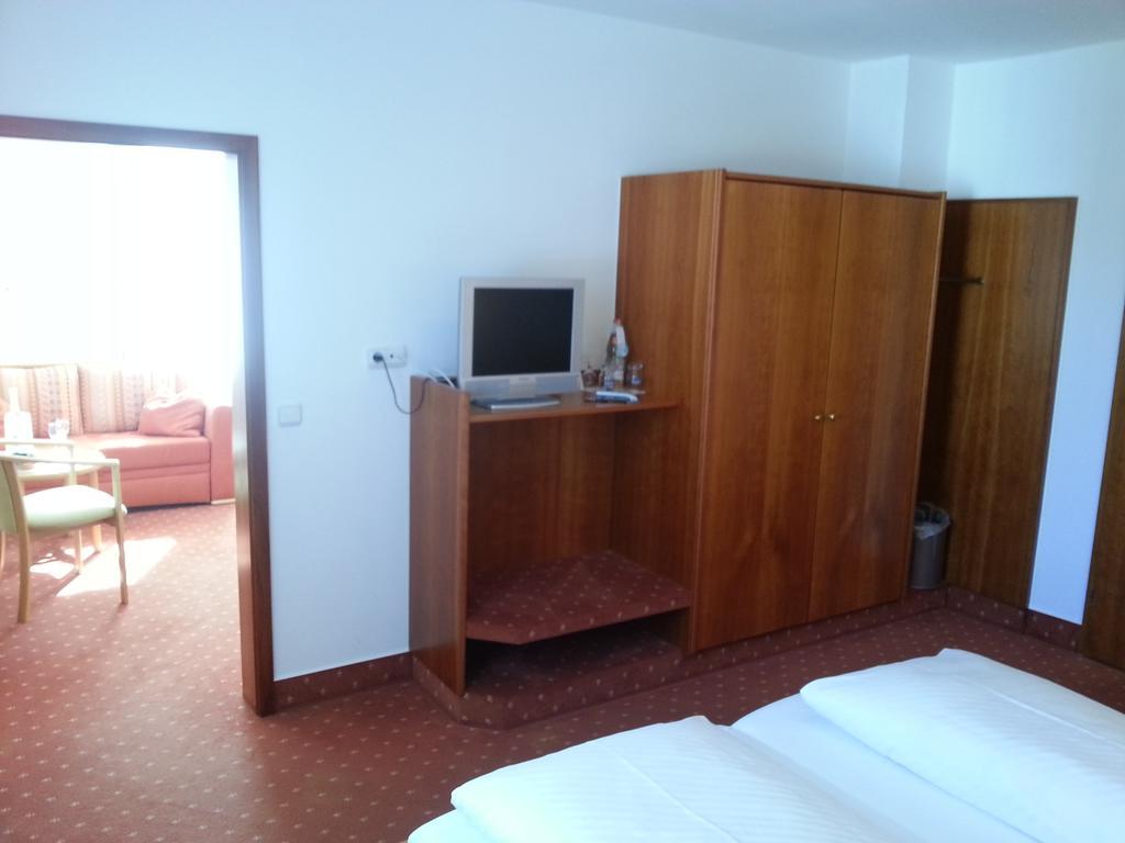 Hotel Seewirt Nonnenhorn Room photo