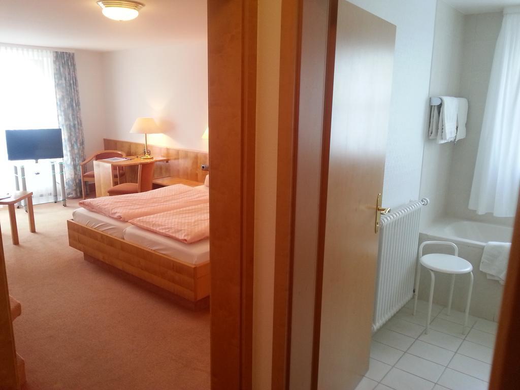 Hotel Seewirt Nonnenhorn Room photo
