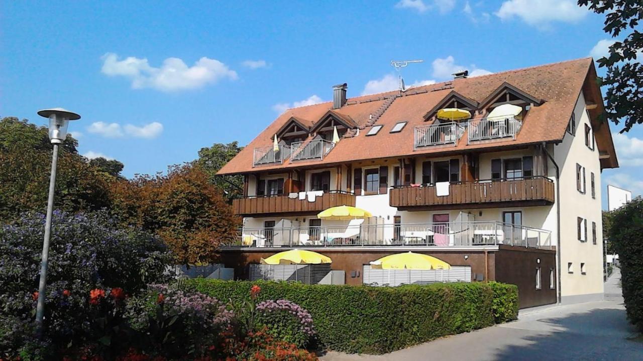 Hotel Seewirt Nonnenhorn Exterior photo